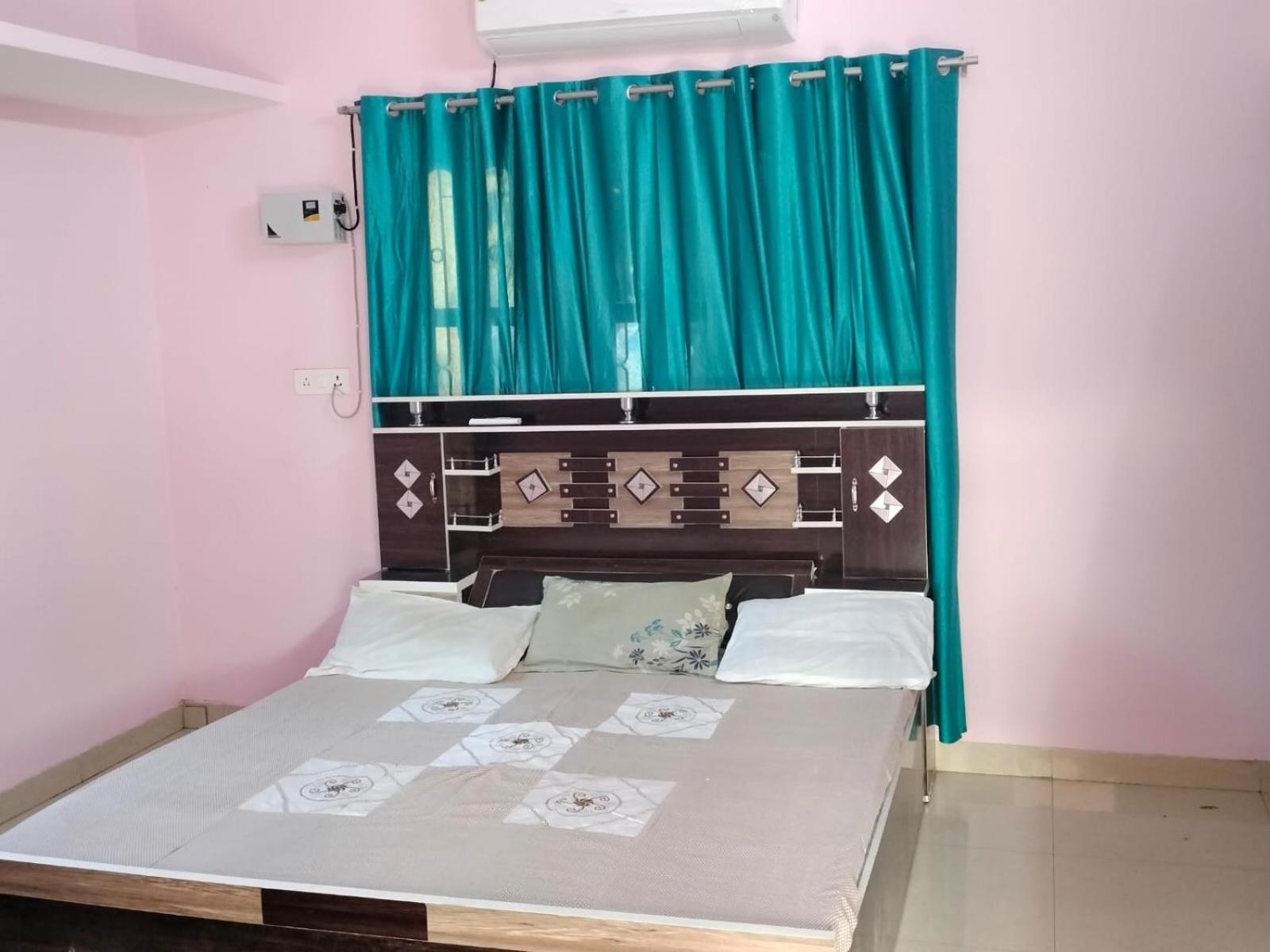 Durgakund Villa Varanasi Ngoại thất bức ảnh
